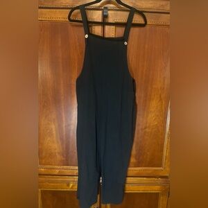 Black Sleeveless Bib overall/Jumpsuit